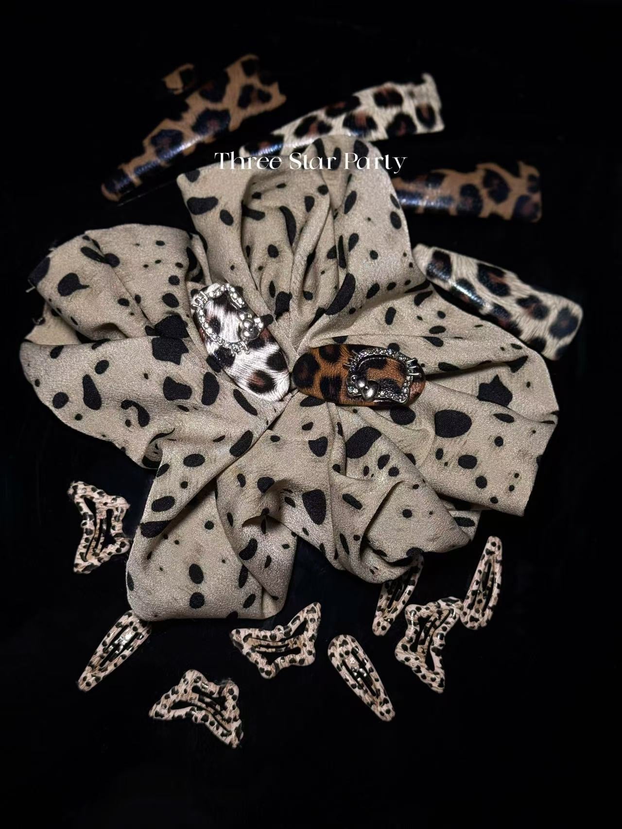 Three start party leopard Collection